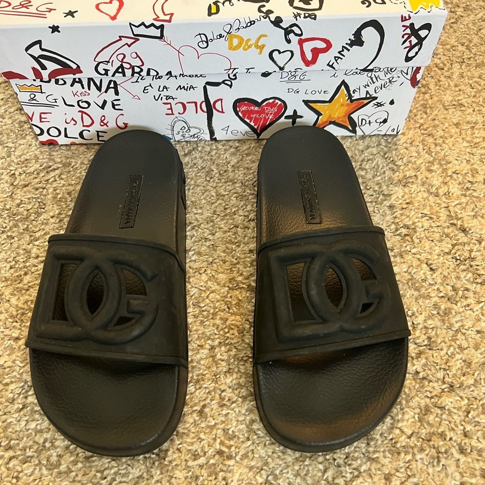 Dolce & Gabbana Black Logo Slides